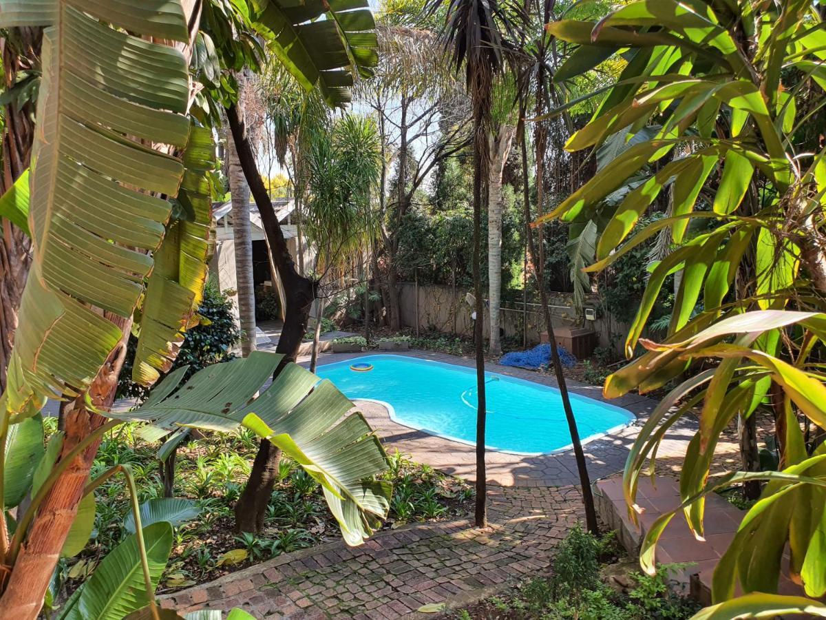 Waterhouse Guest Lodge - Indus Street Pretoria Exterior foto